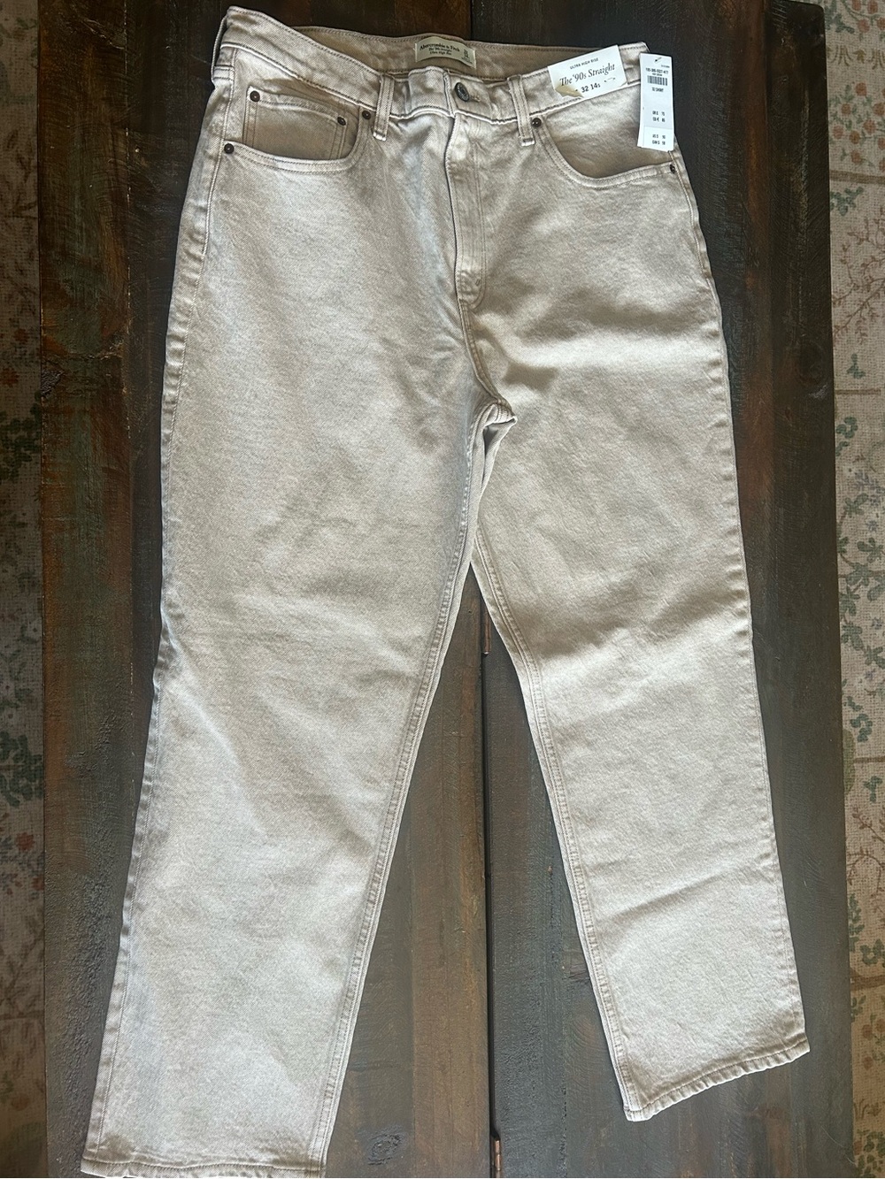 Abercrombie & Fitch Women's Light Beige Straight Leg Jeans